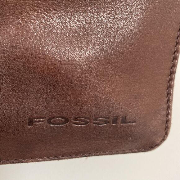VTG Fossil Dark Brown Leather Messenger Bag Unisex Boho Casual Street Coastal - Picture 3 of 8